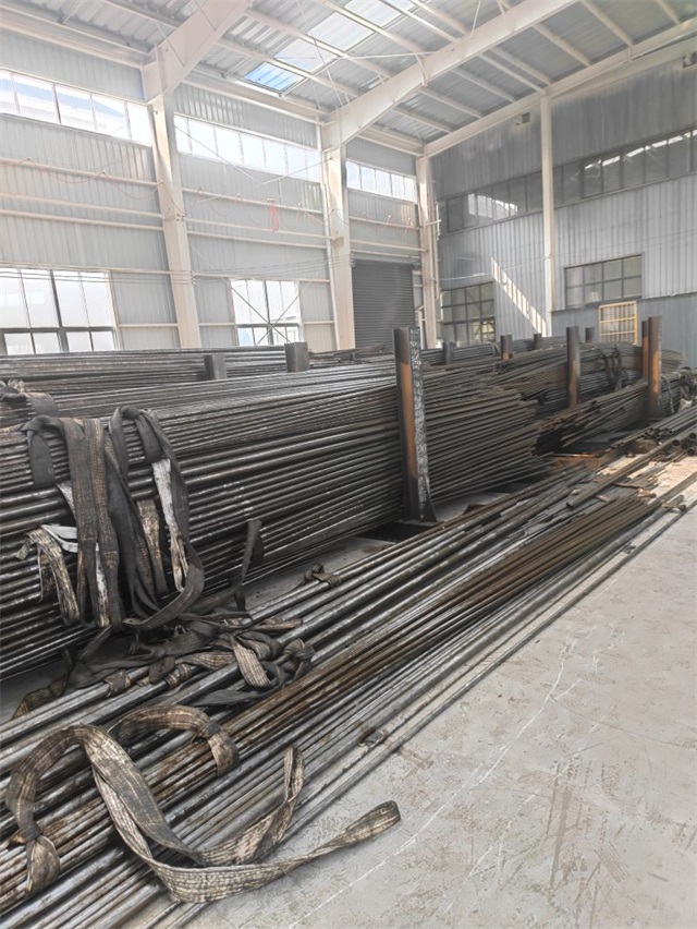 果洛45#精密无缝钢管